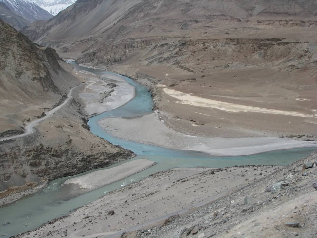 Chadar Trek trek: Zanskar Indus river Sangam